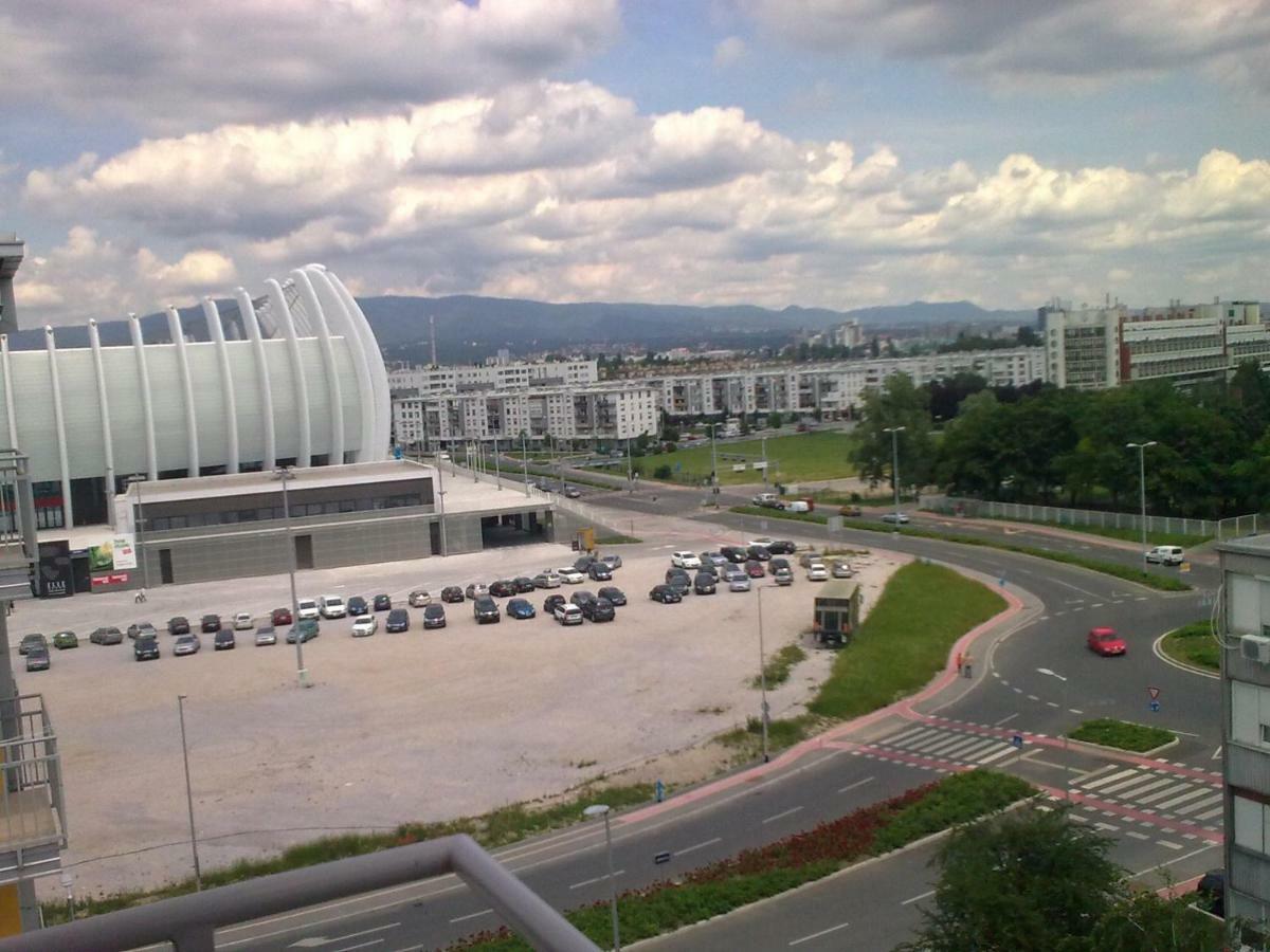 Arena Jaruscica Apartment Zagrzeb Zewnętrze zdjęcie