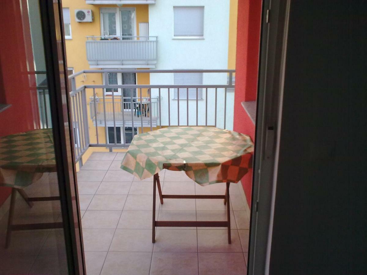 Arena Jaruscica Apartment Zagrzeb Zewnętrze zdjęcie